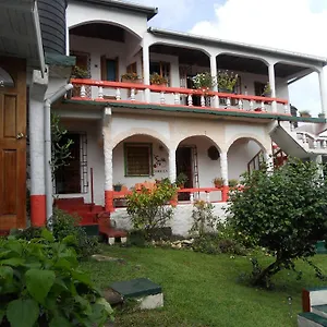 Pensión Drapers San, Port Antonio
